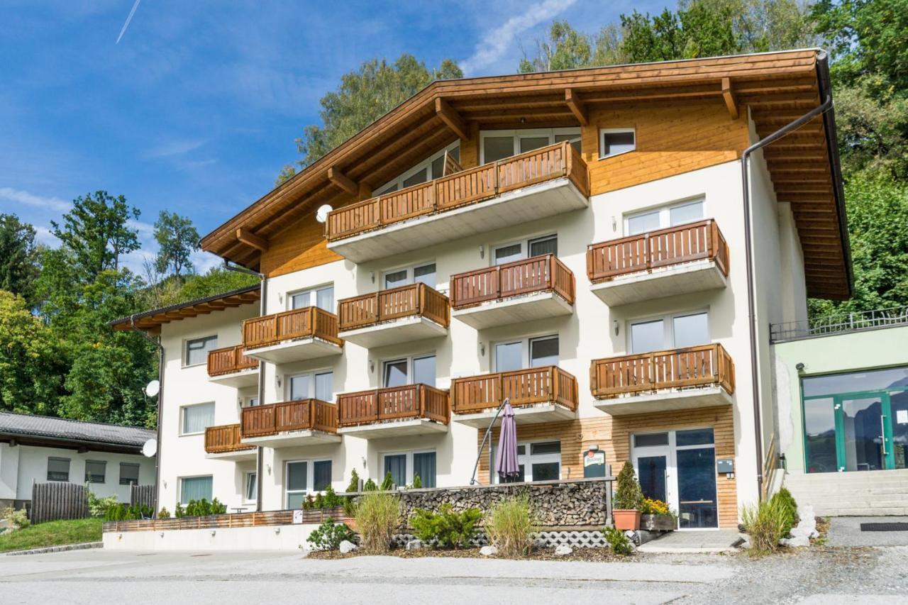 פיסנדורף Praga Apartments & Restaurant Zell Am See-Kaprun מראה חיצוני תמונה