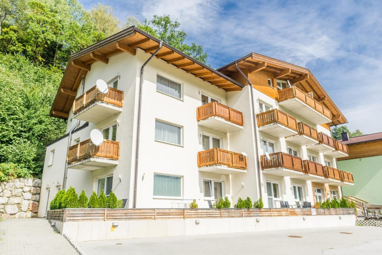 פיסנדורף Praga Apartments & Restaurant Zell Am See-Kaprun מראה חיצוני תמונה