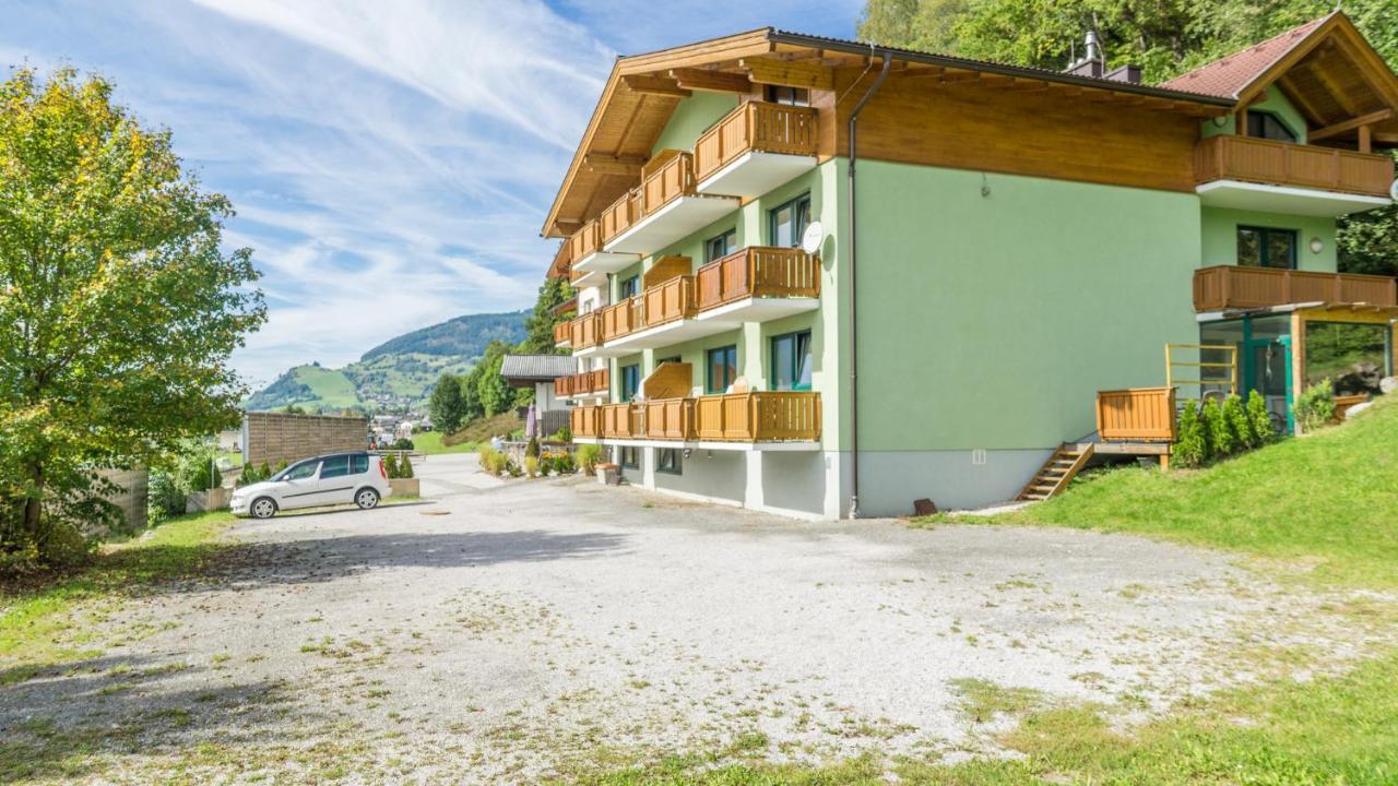 פיסנדורף Praga Apartments & Restaurant Zell Am See-Kaprun מראה חיצוני תמונה